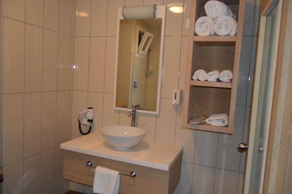 Kale Palace Hotel İmroz Bagian luar foto