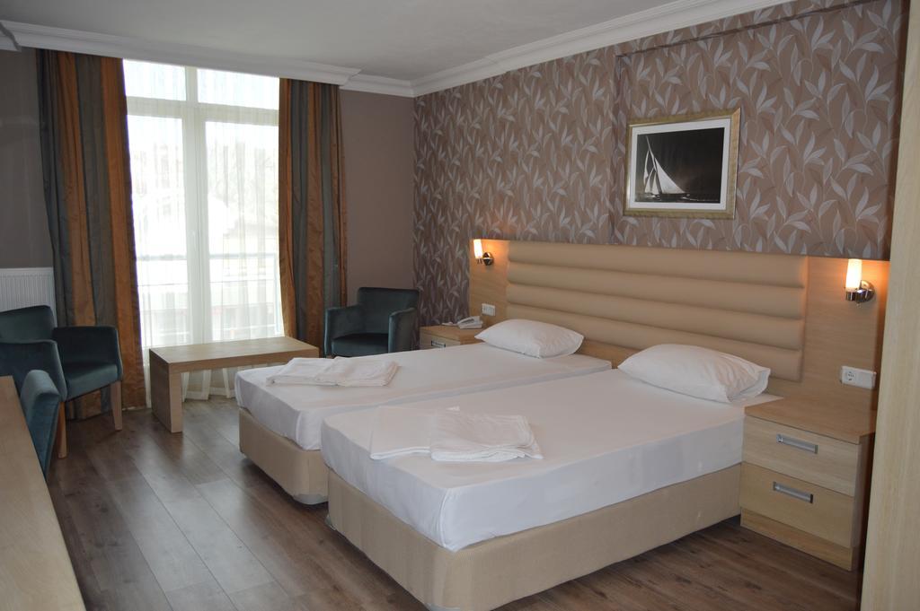 Kale Palace Hotel İmroz Bagian luar foto