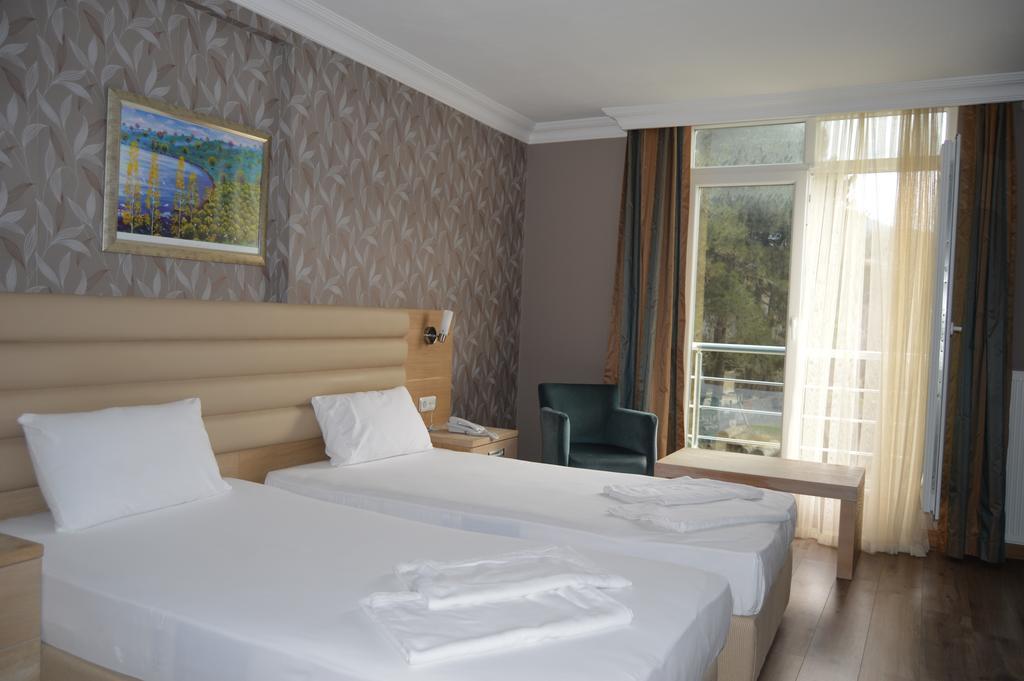 Kale Palace Hotel İmroz Bagian luar foto